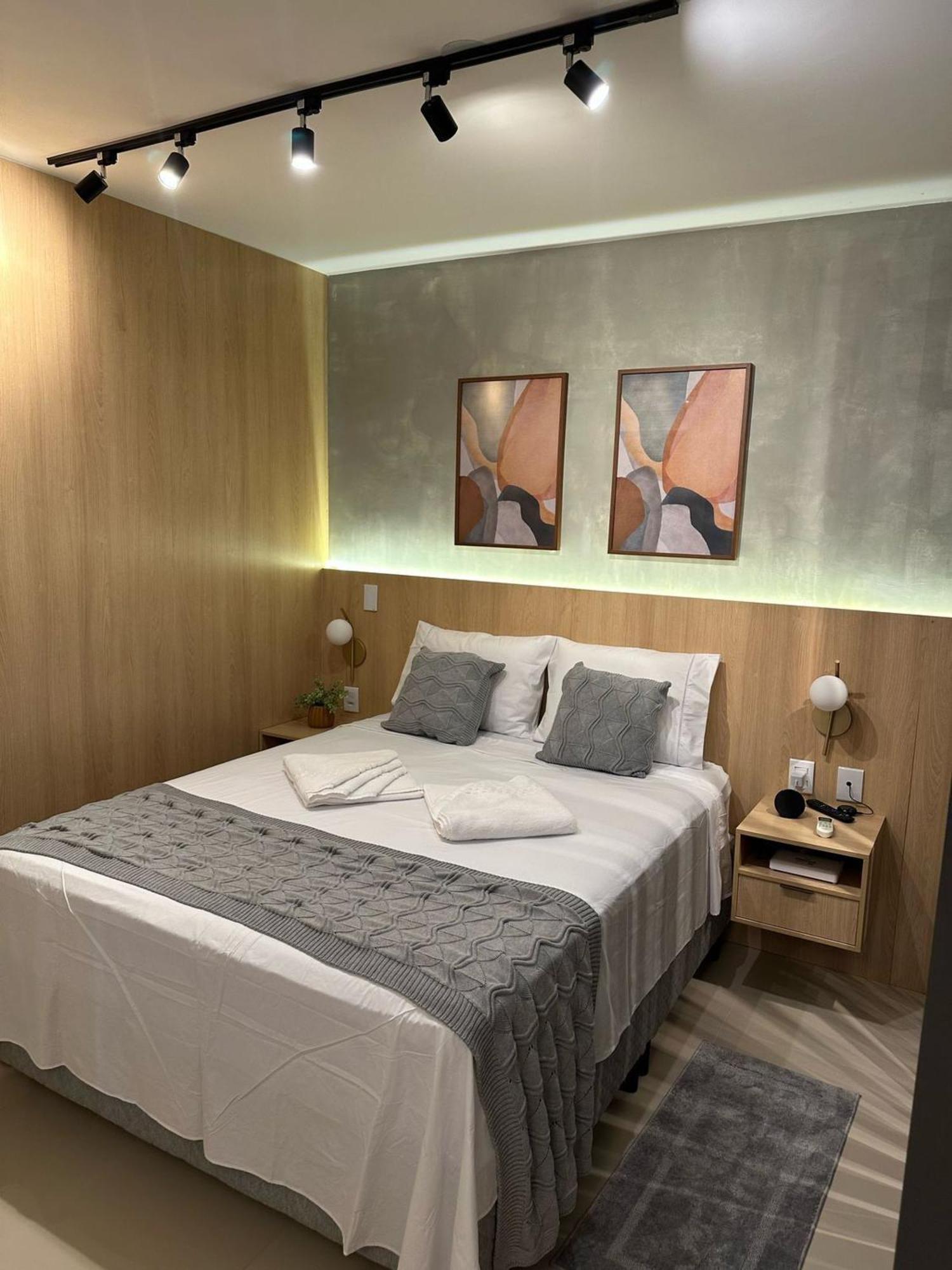 Um Sonho De Apartamento! Piscina Maravilhosa!